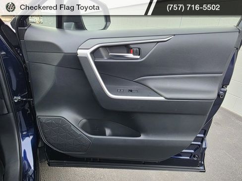 Used 2024 Toyota RAV4 SE w/ Weather & Moonroof Package image 46