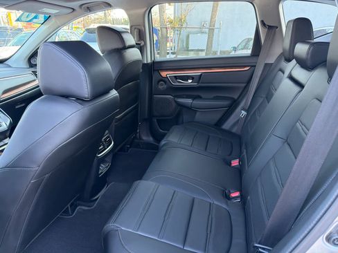 Used 2020 Honda CR-V Touring image 39