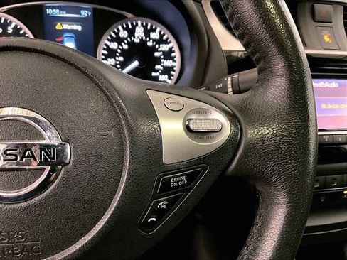 Used 2017 Nissan Sentra SV w/ Style Package FWD image 19