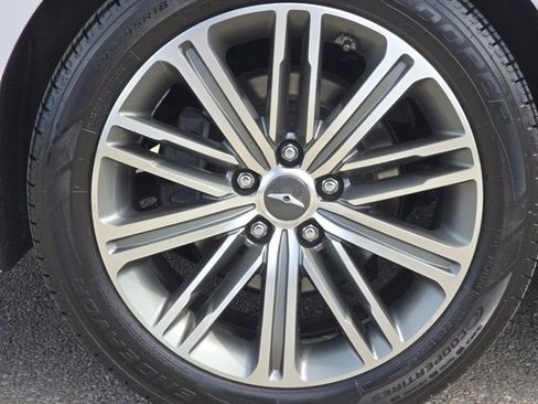 Used 2018 Genesis G80 3.8 w/ Option Group 02 image 16