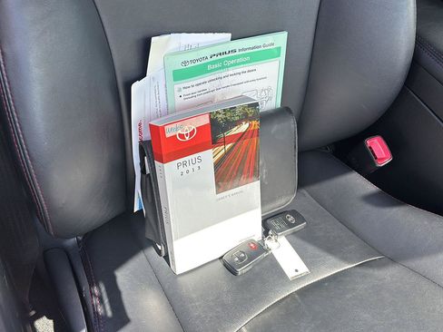Used 2013 Toyota Prius Persona Series FWD image 22