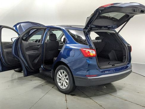 Used 2019 Chevrolet Equinox LT w/ Driver Convenience Package FWD image 11