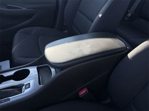 Used 2023 Chevrolet Malibu LS image 22