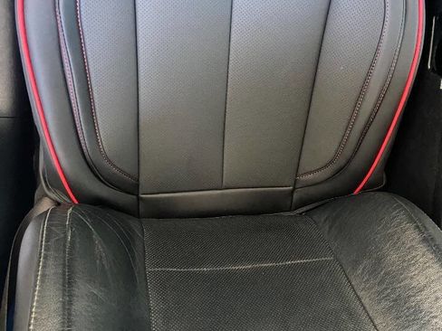 Used 2013 Lexus ES 300h image 27