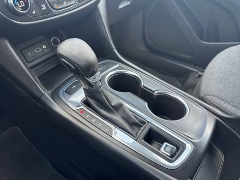 Used 2023 Chevrolet Equinox LT AWD/4WD image 20