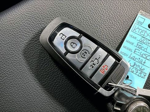 Used 2026 Ford F450 Lariat AWD/4WD image 12