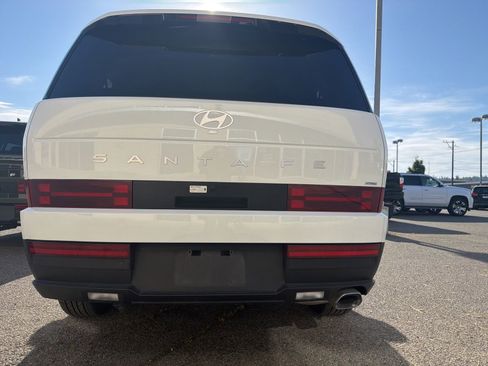 Used 2025 Hyundai Santa Fe SEL AWD/4WD image 8