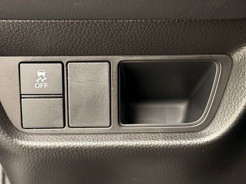 Used 2025 Honda HR-V LX image 30