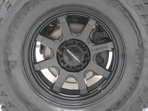 Used 2006 Nissan Titan XE w/ (W04) Preferred Pkg RWD image 19