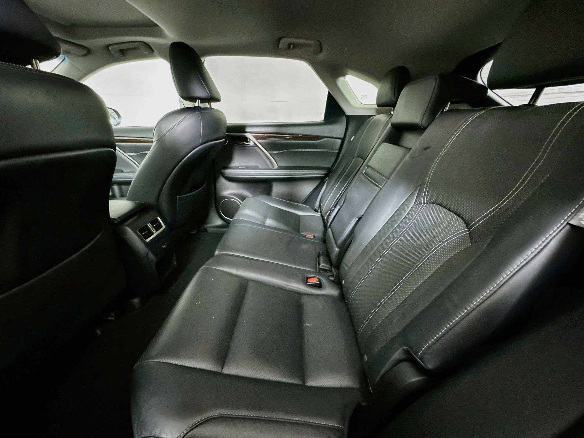 Used 2019 Lexus RX 350 AWD w/ Navigation Package image 28