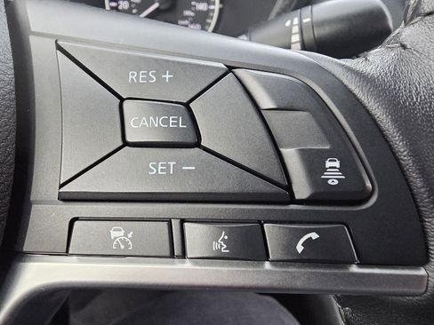 Used 2020 Nissan Sentra SV image 5