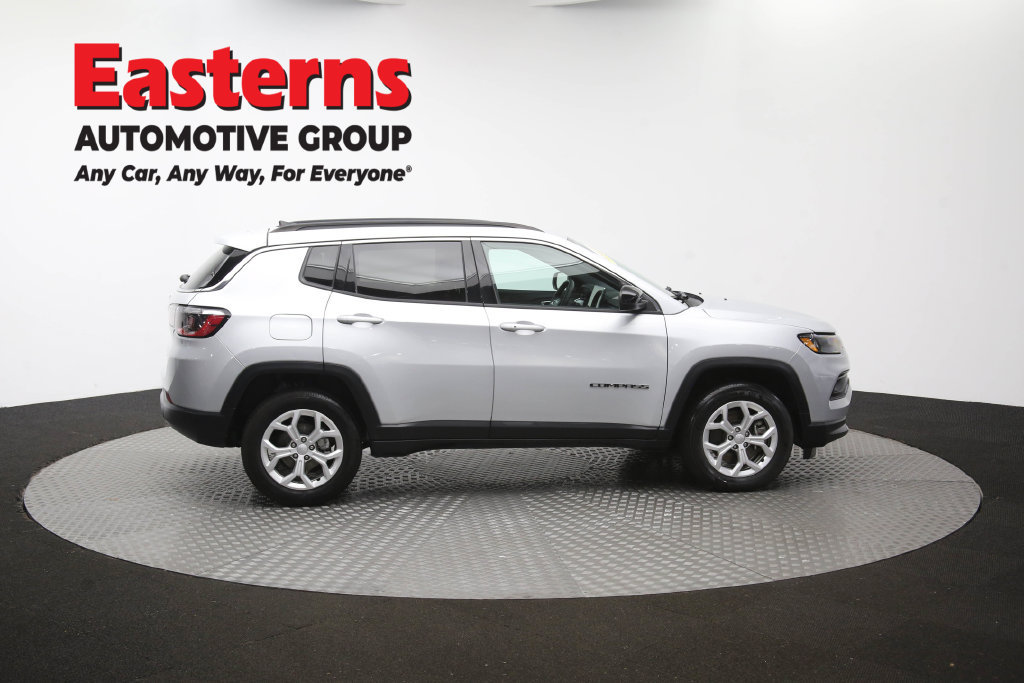 Used 2024 Jeep Compass Latitude AWD/4WD image 45