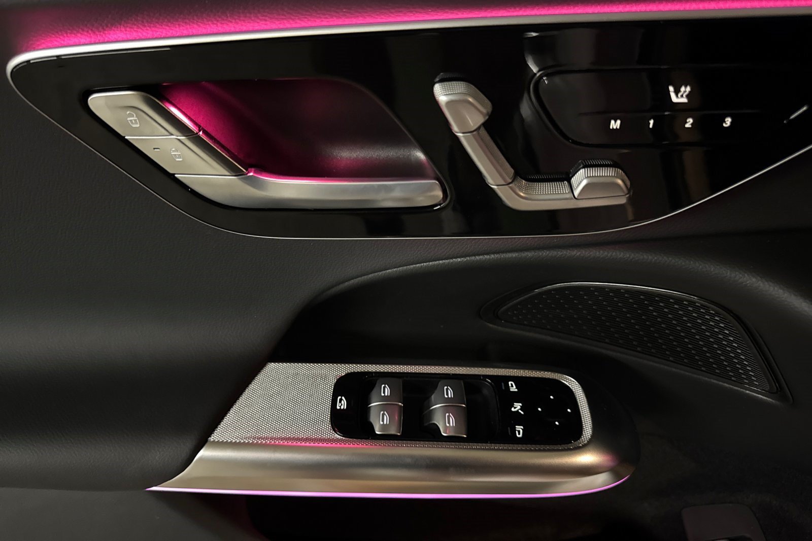 New 2026 Mercedes-Benz E 450 4MATIC Sedan image 14