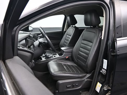 Used 2017 Ford Escape Titanium FWD image 20