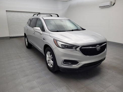 Used 2019 Buick Enclave Essence image 13