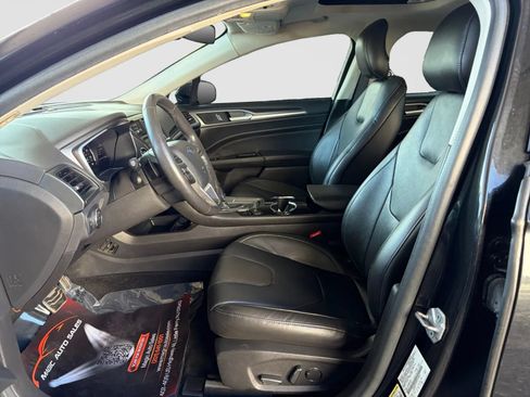 Used 2015 Ford Fusion Titanium AWD/4WD image 12