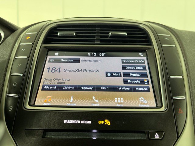 Used 2019 Lincoln Nautilus Premier AWD/4WD image 28
