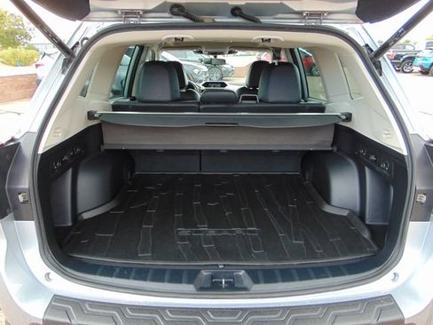 Used 2023 Subaru Forester Limited AWD/4WD image 25