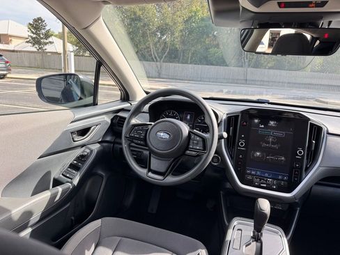 Used 2025 Subaru Crosstrek 2.0i Premium image 25
