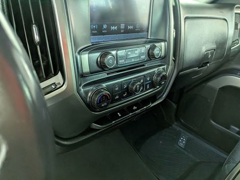 Used 2019 Chevrolet Silverado 1500 LT w/ All Star Edition image 25