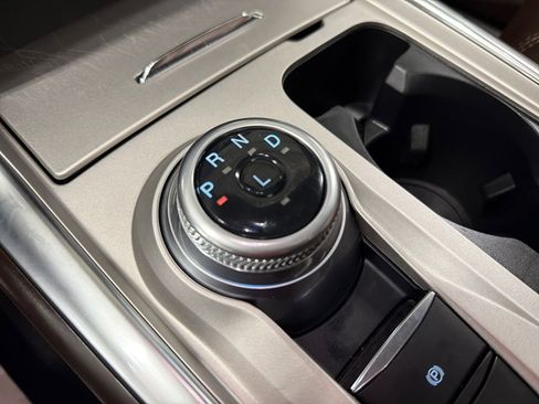 Certified 2024 Ford Explorer King Ranch w/ Technology Package image 31