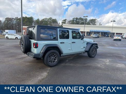 Used 2024 Jeep Wrangler Sport S image 6