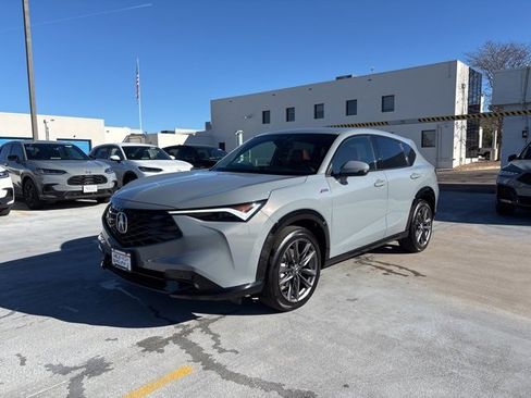 Used 2025 Acura ADX A-Spec image 2