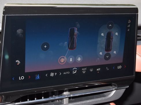 New 2026 Lincoln Nautilus Reserve w/ Jet Appearance Package image 36