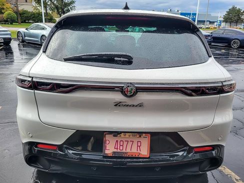 New 2025 Alfa Romeo Tonale w/ Premium Package image 5