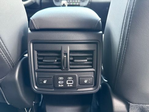 New 2026 Subaru Outback Limited AWD/4WD image 15