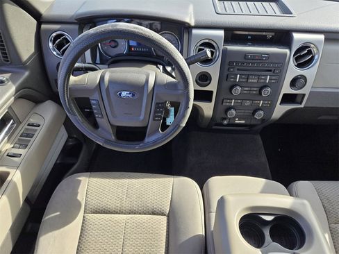 Used 2010 Ford F150 XLT image 24