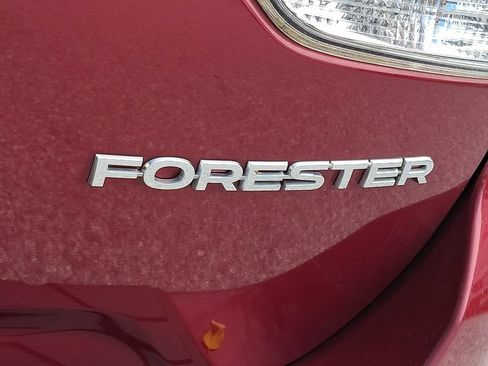 Used 2019 Subaru Forester Limited AWD/4WD image 32