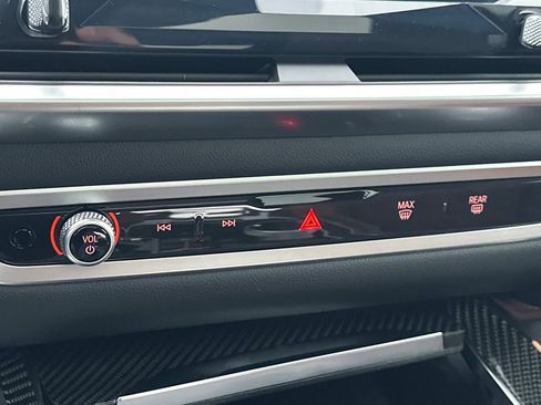 New 2026 BMW X6 M60i w/ Executive Package image 18