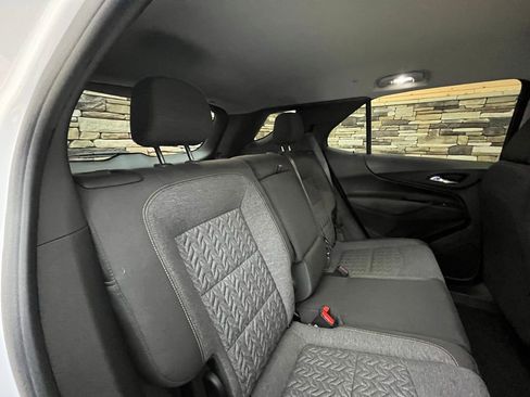 Used 2023 Chevrolet Equinox LT AWD/4WD image 33