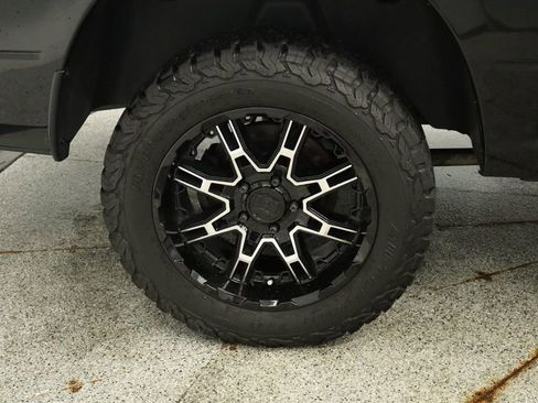 Certified 2018 RAM 1500 Big Horn AWD/4WD image 17