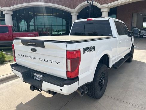 Used 2020 Ford F250 Lariat image 3