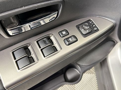 Used 2025 Mitsubishi Outlander Sport AWD image 18
