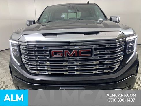 Used 2022 GMC Sierra 1500 Denali w/ Technology Package image 13
