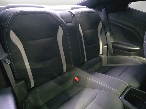 Used 2020 Chevrolet Camaro LT image 13