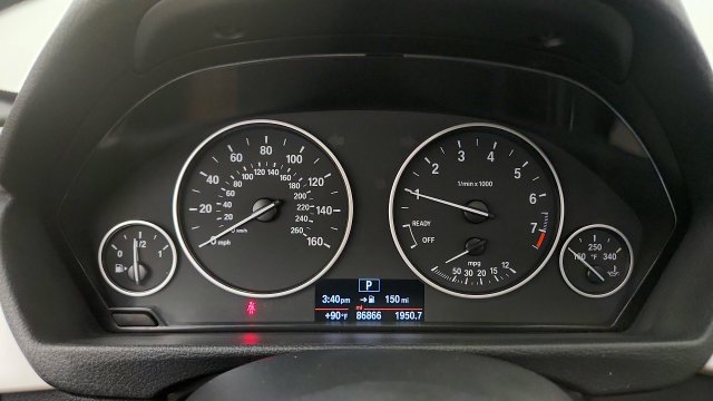 Used 2018 BMW 320i xDrive Sedan AWD/4WD image 55