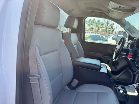 Used 2015 Chevrolet Silverado 3500 W/T image 12