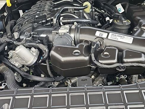 Used 2024 Jeep Grand Cherokee Limited image 30