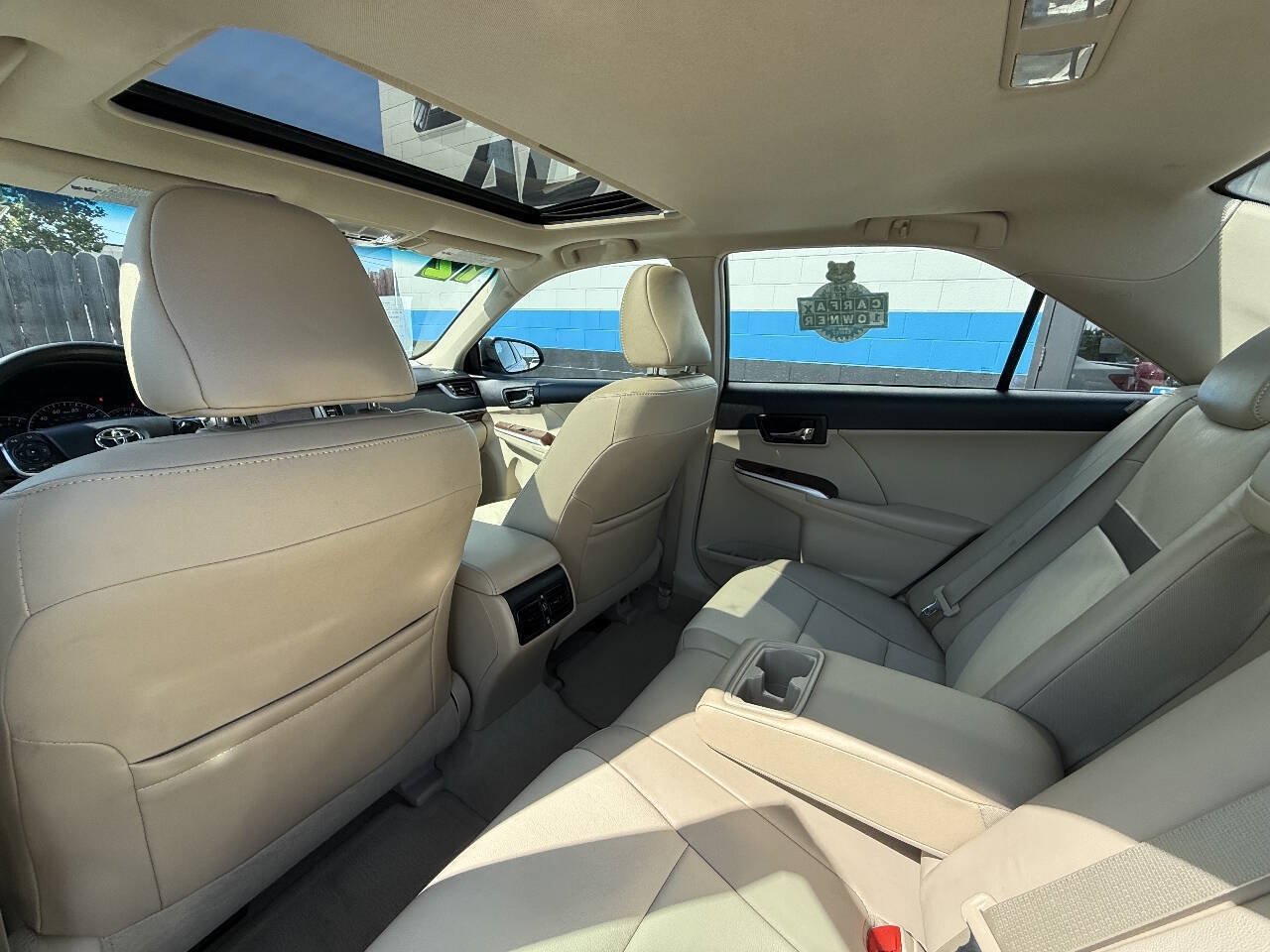 Used 2012 Toyota Camry XLE FWD image 17