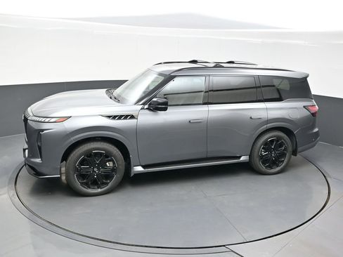 New 2026 INFINITI QX80 4WD w/ Sport Exterior Package image 34