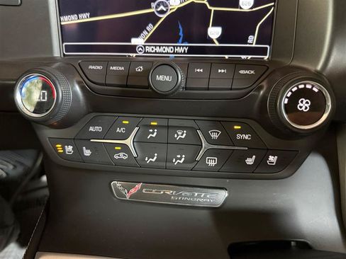 Used 2017 Chevrolet Corvette Stingray Coupe RWD image 25