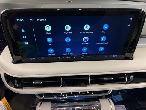 Used 2026 Lincoln Aviator Reserve image 9