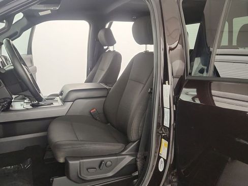 Used 2019 Ford F150 XLT w/ Equipment Group 302A Luxury AWD/4WD image 14