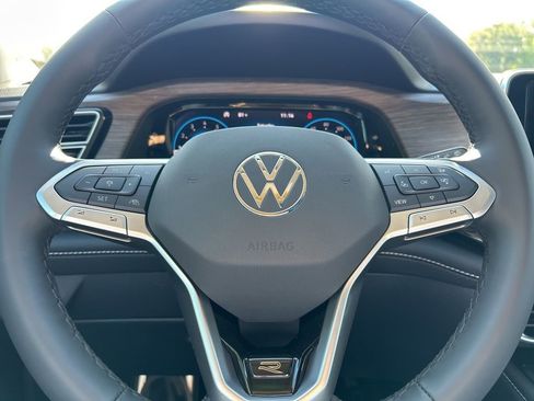 New 2026 Volkswagen Atlas SEL Premium R-Line AWD/4WD image 25