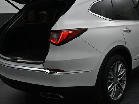 Certified 2023 Acura MDX SH-AWD w/ Advance Package image 13