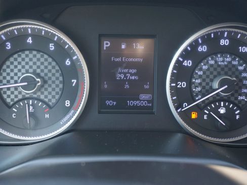 Used 2019 Hyundai Elantra SEL FWD image 12